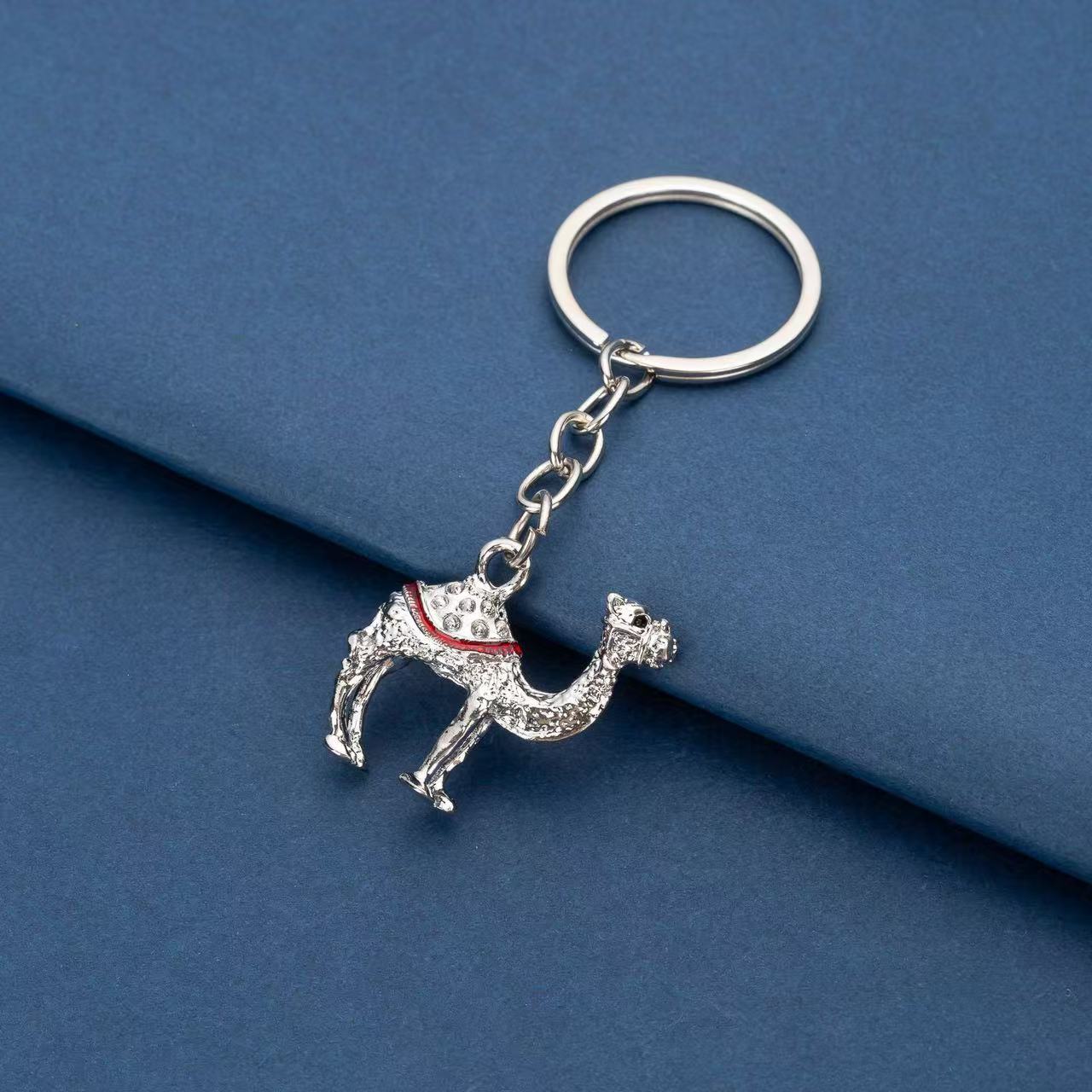 New Metal 3D Camel Keychain Du - огляд і ціна Car Accessories Dubai
