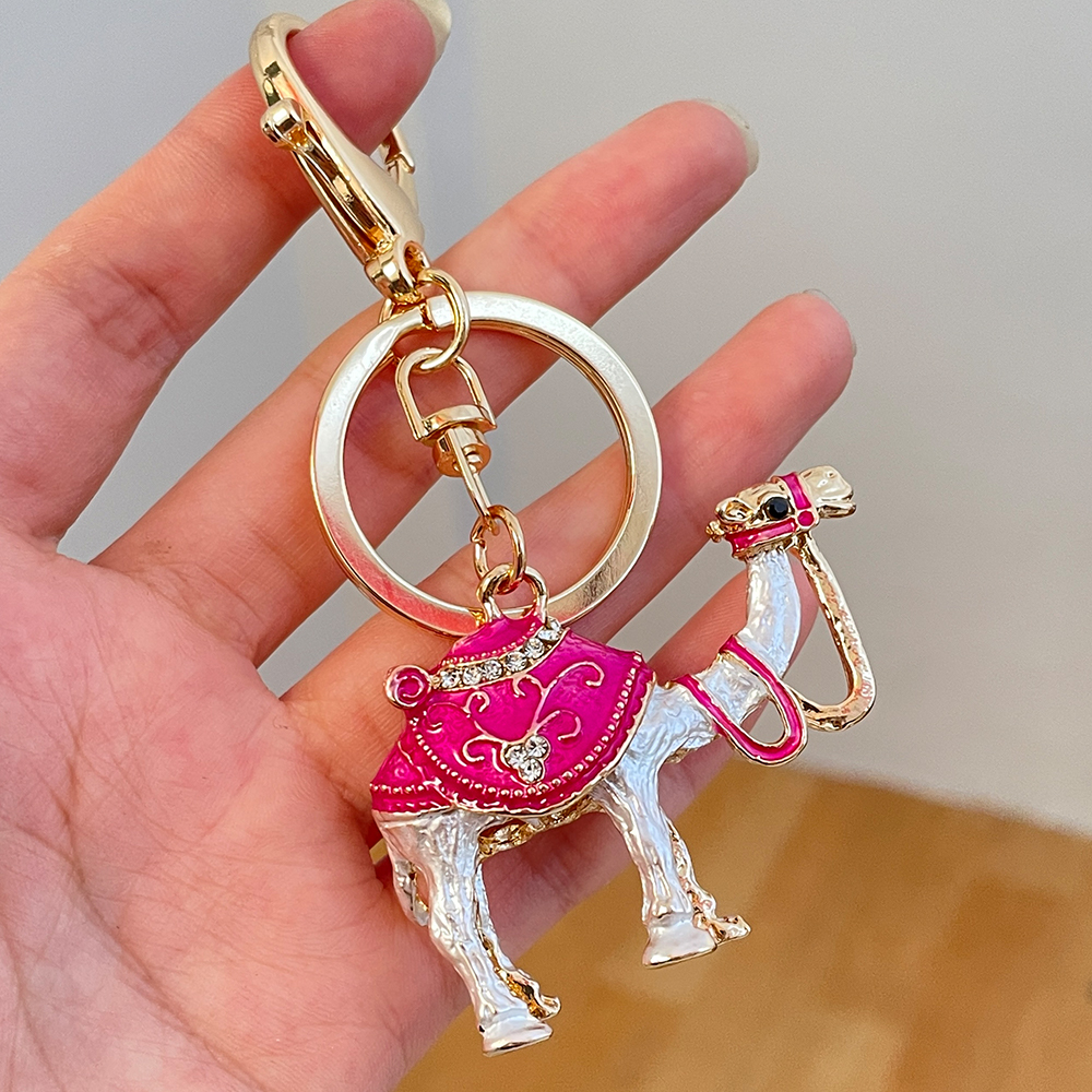 2024 New Camel KeyChain Luxury - огляд і ціна Car Accessories Dubai